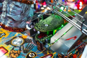 Détails Flipper Metallica - Serpent